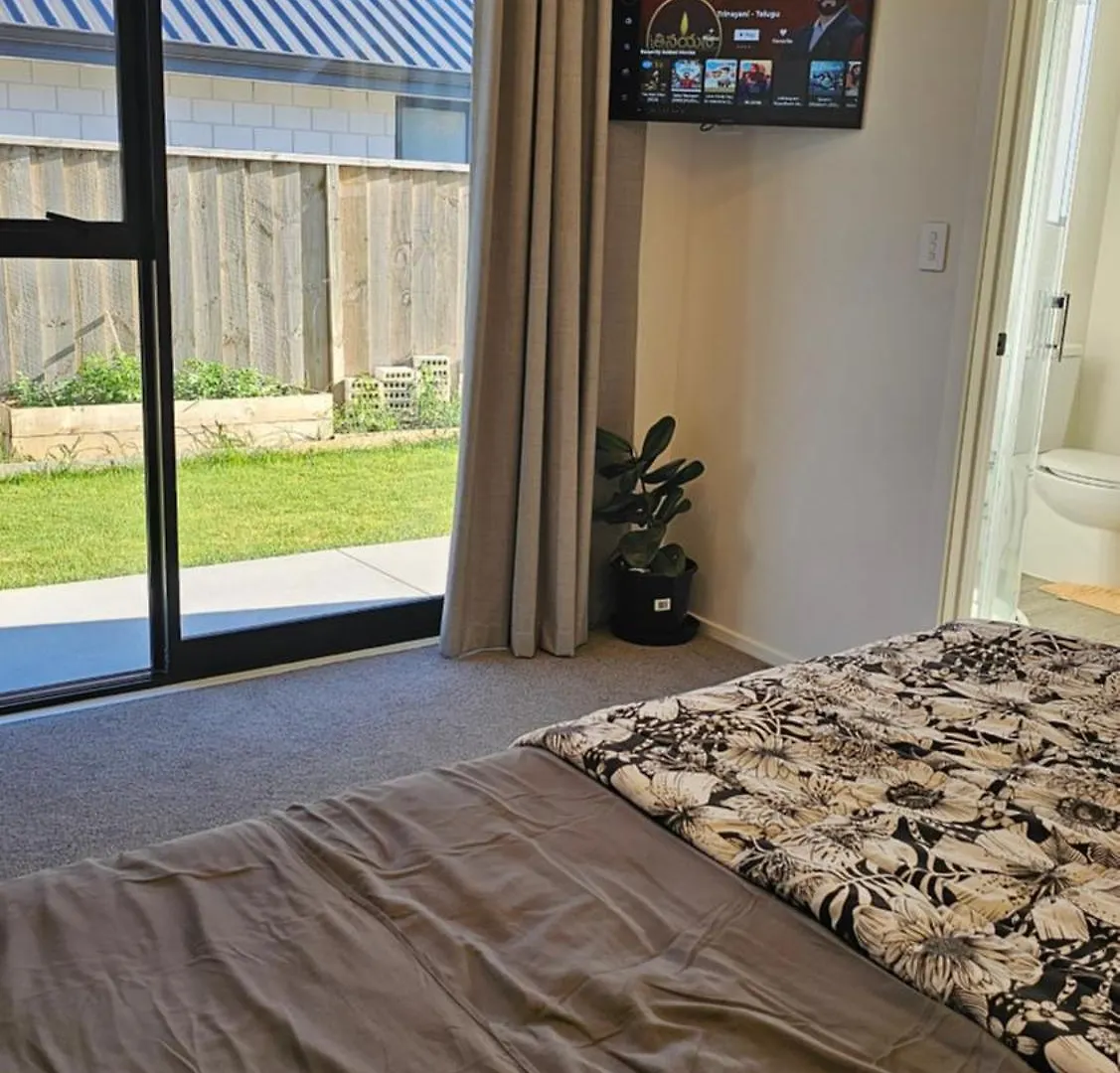 Blenheim Accommodation 0*,